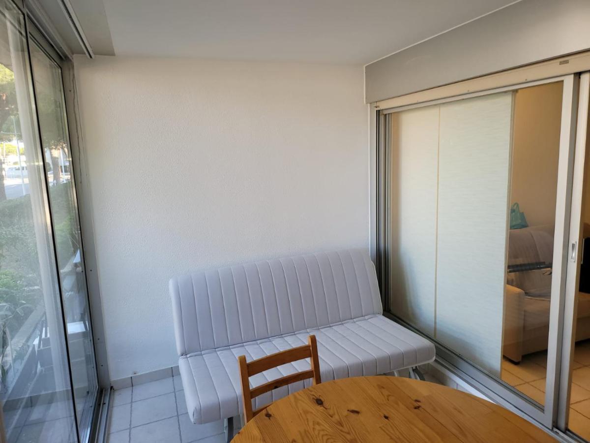 Studio Avec Loggia Entre Port, Plage Et Piscine Le Grau-du-Roi Exterior photo